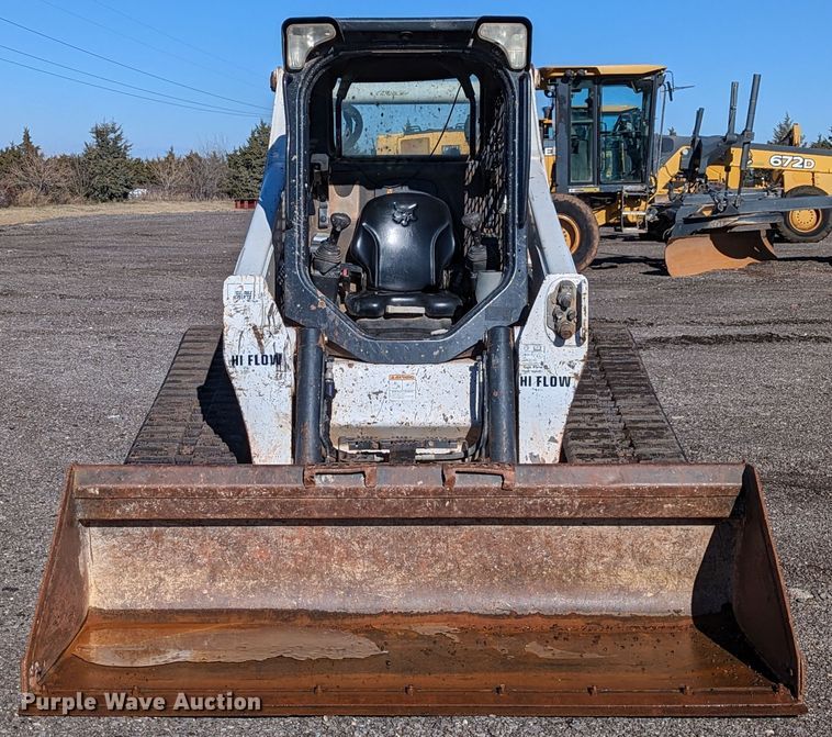 image for item DR6789 2016 Bobcat T870  tracked skid steer loader