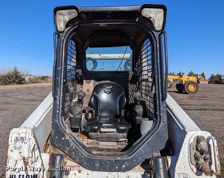image for item DR6789 2016 Bobcat T870  tracked skid steer loader