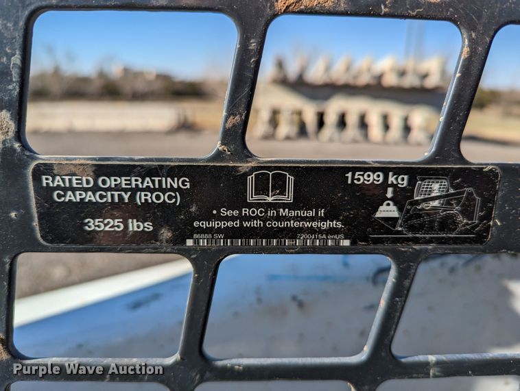 image for item DR6789 2016 Bobcat T870  tracked skid steer loader