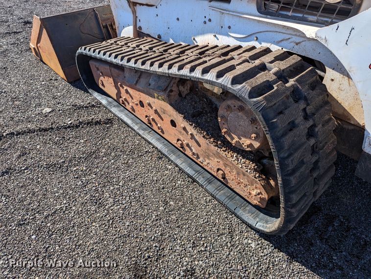image for item DR6789 2016 Bobcat T870  tracked skid steer loader