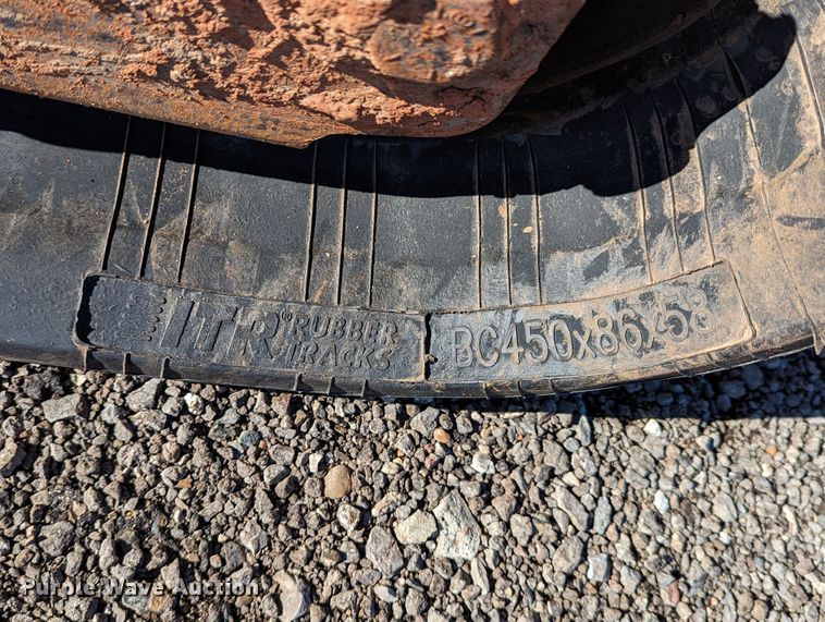 image for item DR6789 2016 Bobcat T870  tracked skid steer loader