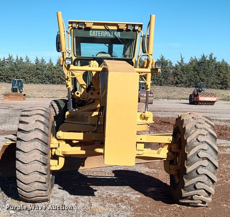 image for item DR6794 2006 Caterpillar 140H  motor grader