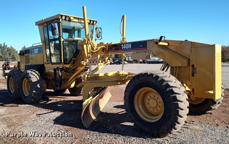 image for item DR6794 2006 Caterpillar 140H  motor grader