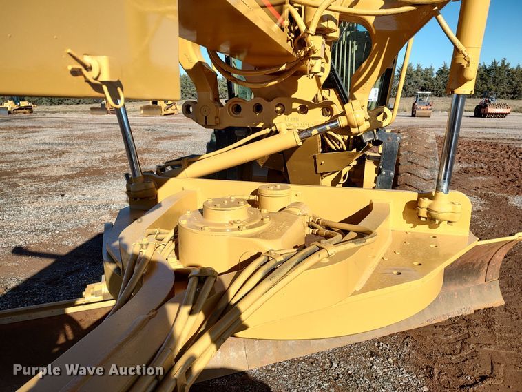 image for item DR6794 2006 Caterpillar 140H  motor grader