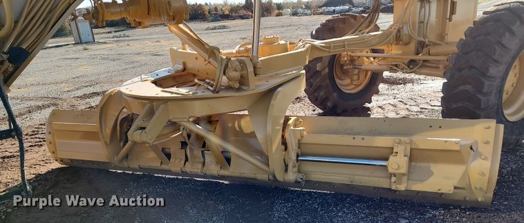 image for item DR6794 2006 Caterpillar 140H  motor grader