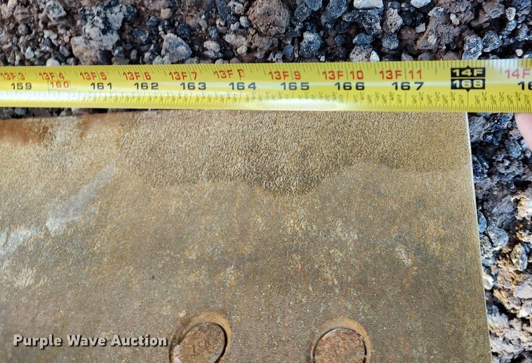 image for item DR6794 2006 Caterpillar 140H  motor grader