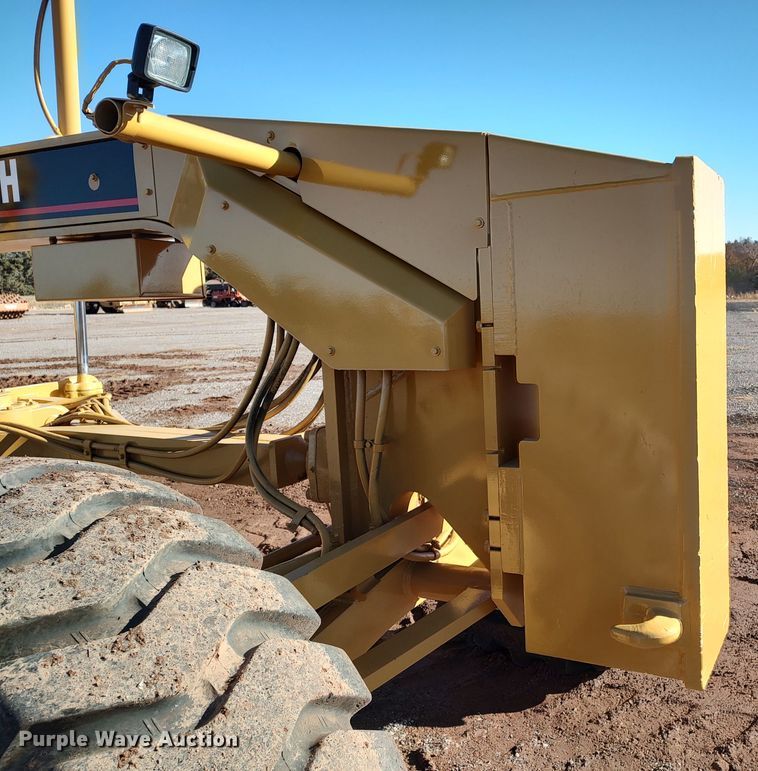 image for item DR6794 2006 Caterpillar 140H  motor grader