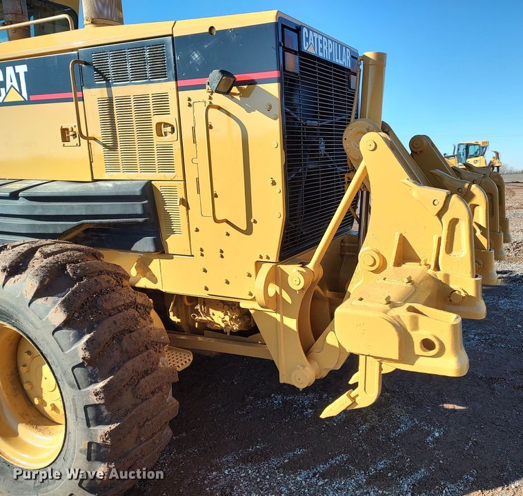 image for item DR6794 2006 Caterpillar 140H  motor grader