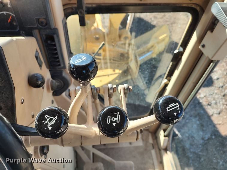 image for item DR6794 2006 Caterpillar 140H  motor grader