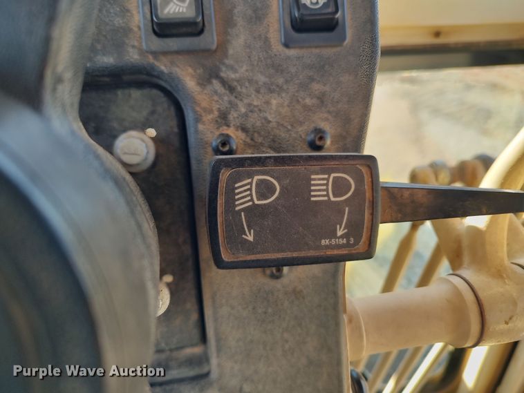 image for item DR6794 2006 Caterpillar 140H  motor grader