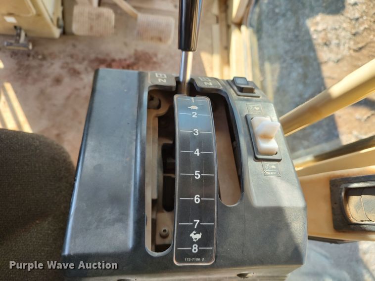 image for item DR6794 2006 Caterpillar 140H  motor grader