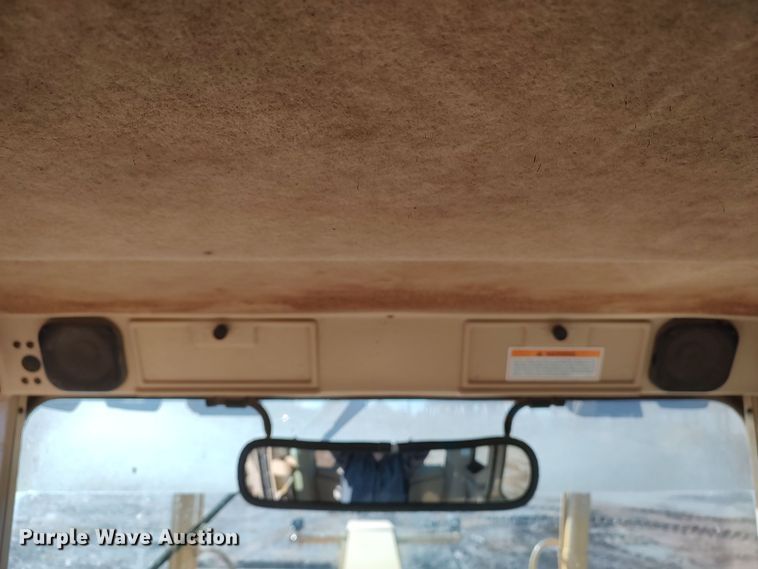 image for item DR6794 2006 Caterpillar 140H  motor grader