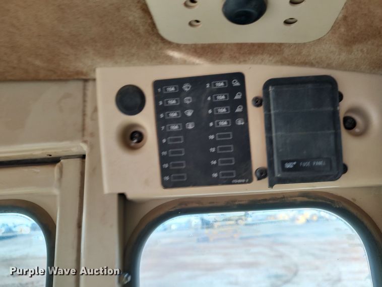 image for item DR6794 2006 Caterpillar 140H  motor grader