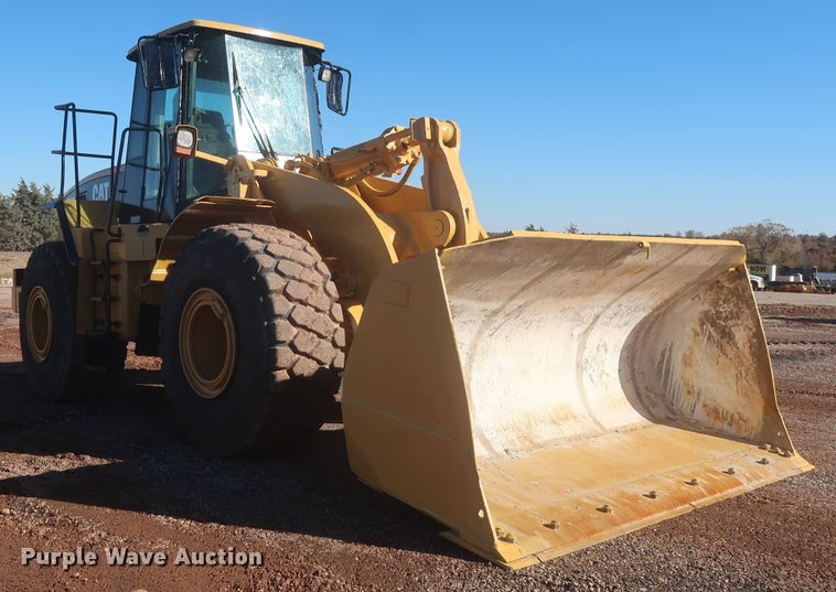 image for item DR6796 2001 Caterpillar 966G  wheel loader