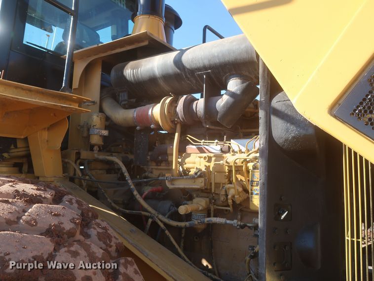 image for item DR6796 2001 Caterpillar 966G  wheel loader