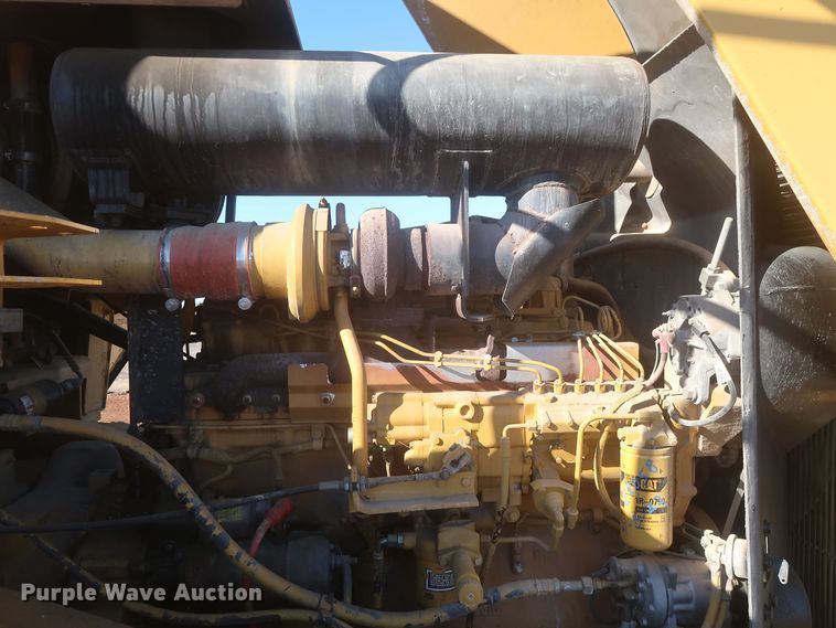 image for item DR6796 2001 Caterpillar 966G  wheel loader