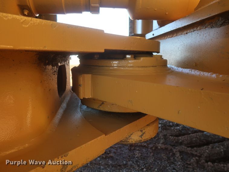 image for item DR6796 2001 Caterpillar 966G  wheel loader