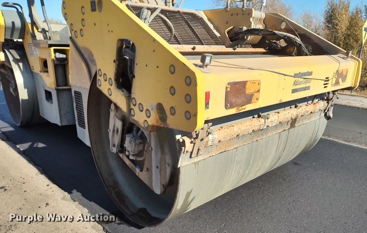 image for item DR6797 2017 Dynapac CC6200  double drum vibratory roller