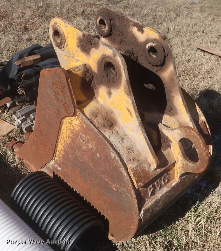 image for item DR6800 2013 John Deere 85G mini excavator