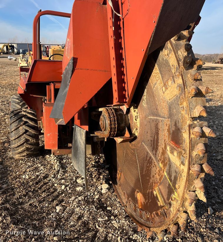 image for item DR7367 1980 Ditch Witch 6510DD  rock saw