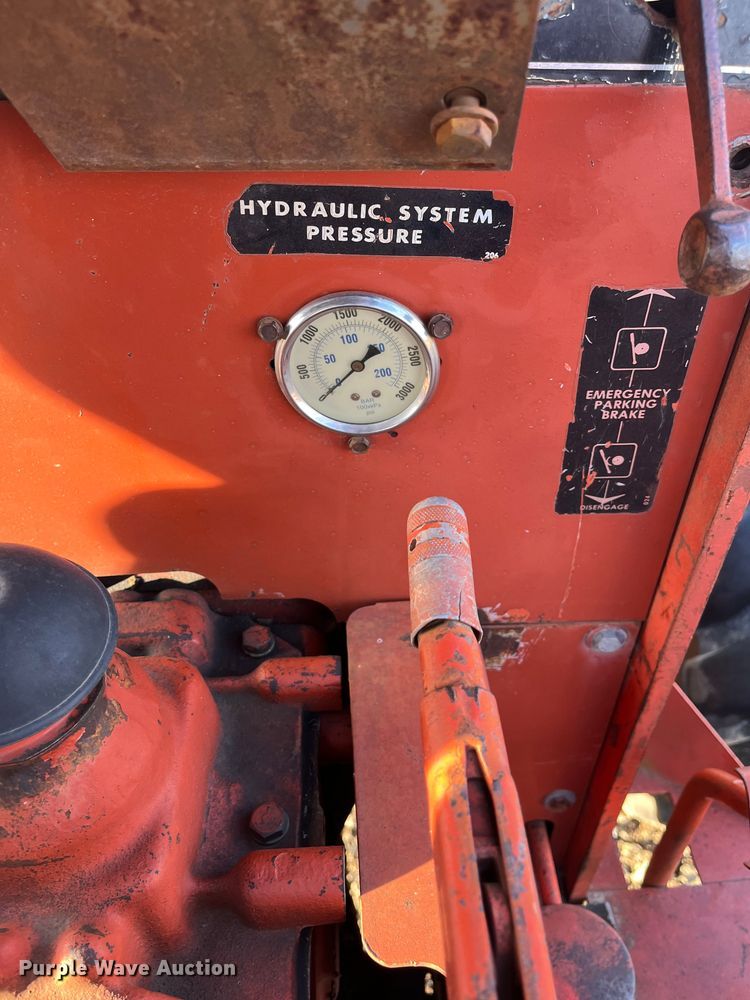 image for item DR7367 1980 Ditch Witch 6510DD  rock saw