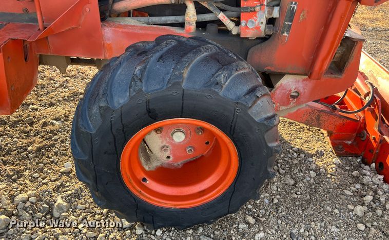 image for item DR7367 1980 Ditch Witch 6510DD  rock saw