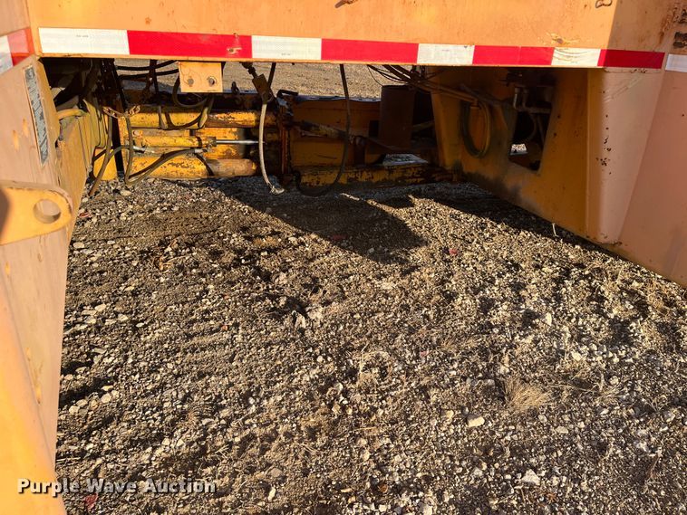 image for item DR7368 1988 Blaw-Knox RW100  road widener