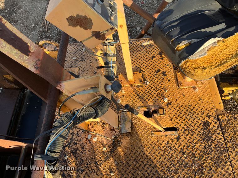 image for item DR7368 1988 Blaw-Knox RW100  road widener