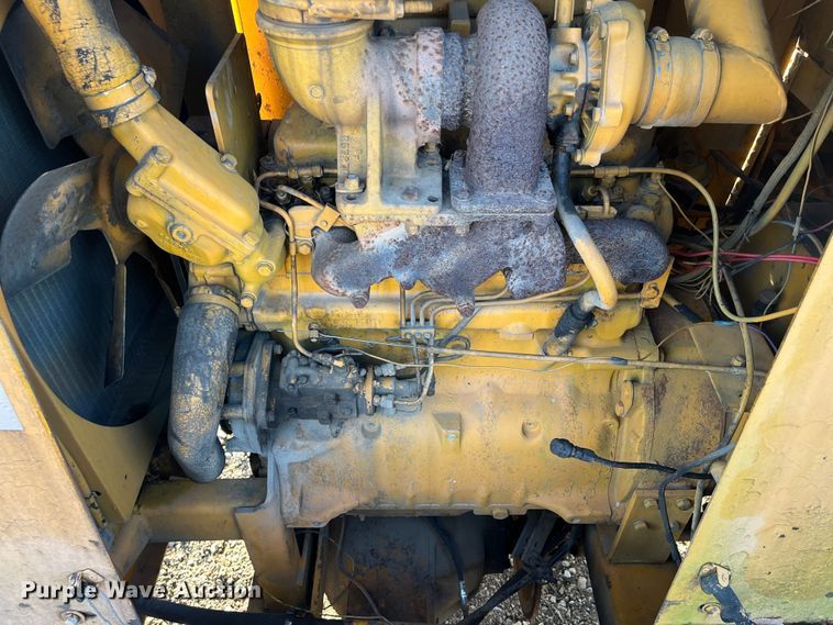 image for item DR7368 1988 Blaw-Knox RW100  road widener