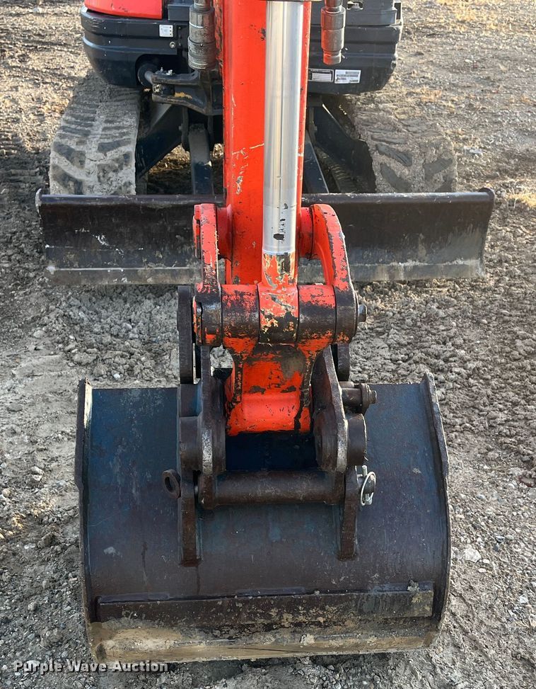 image for item DR7370 2014 Kubota KX71-3  mini excavator