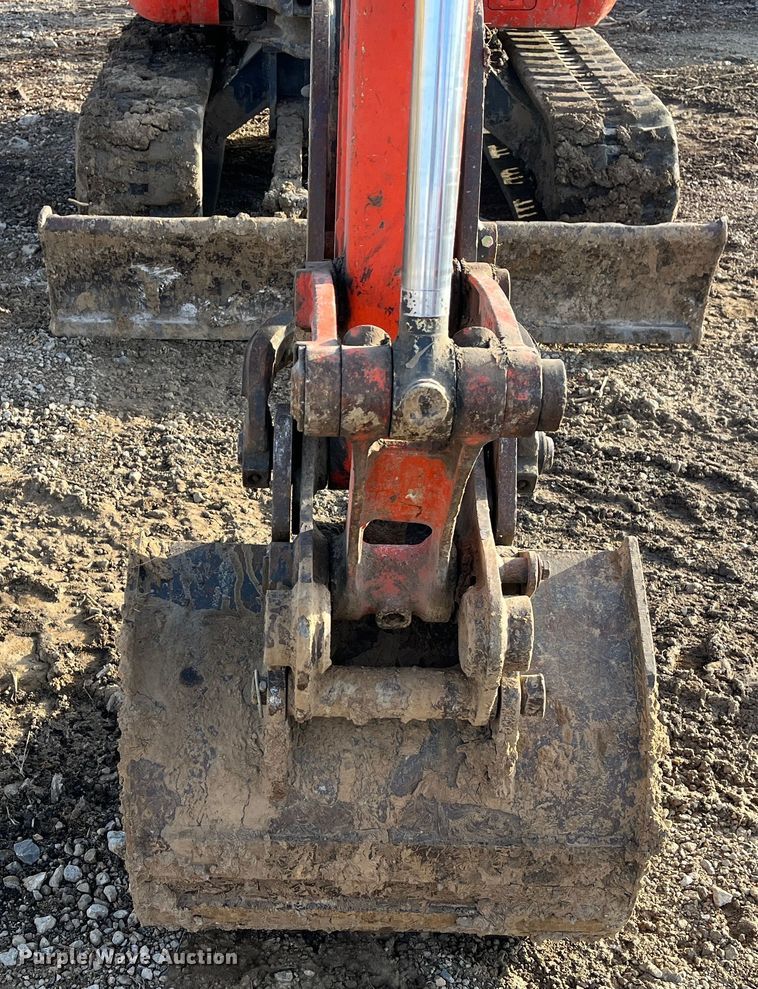 image for item DR7371 2014 Kubota KX040-4  mini excavator