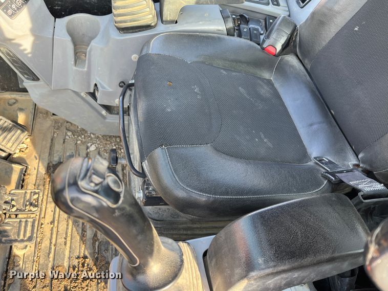 image for item DR7371 2014 Kubota KX040-4  mini excavator