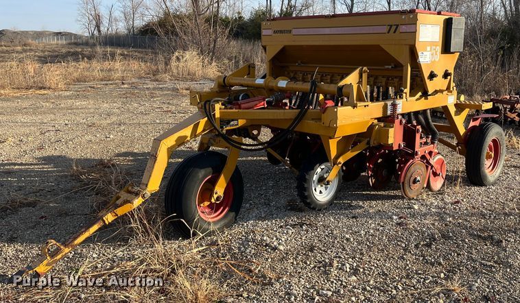 image for item DR7372 HayBuster 77  grain drill