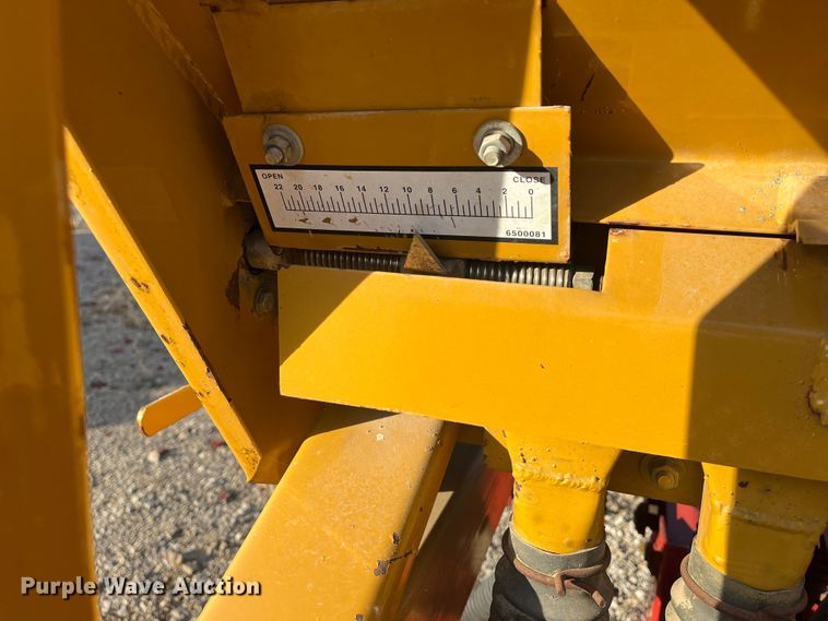 image for item DR7372 HayBuster 77  grain drill