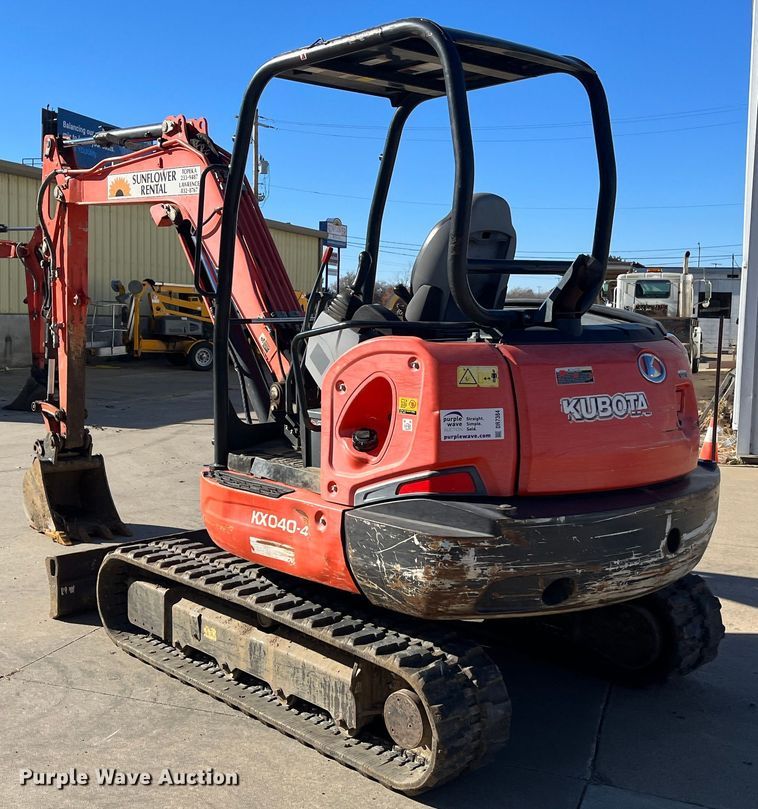 image for item DR7384 2010 Kubota KX040-4  mini excavator