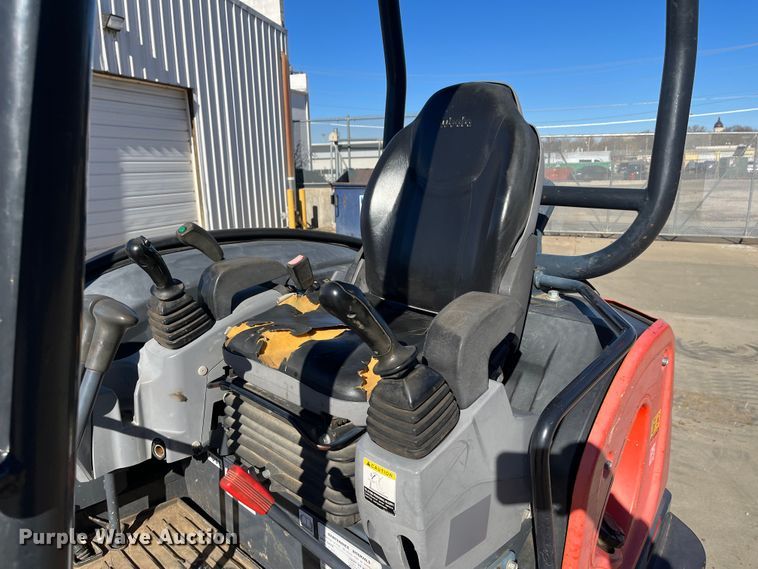 image for item DR7384 2010 Kubota KX040-4  mini excavator