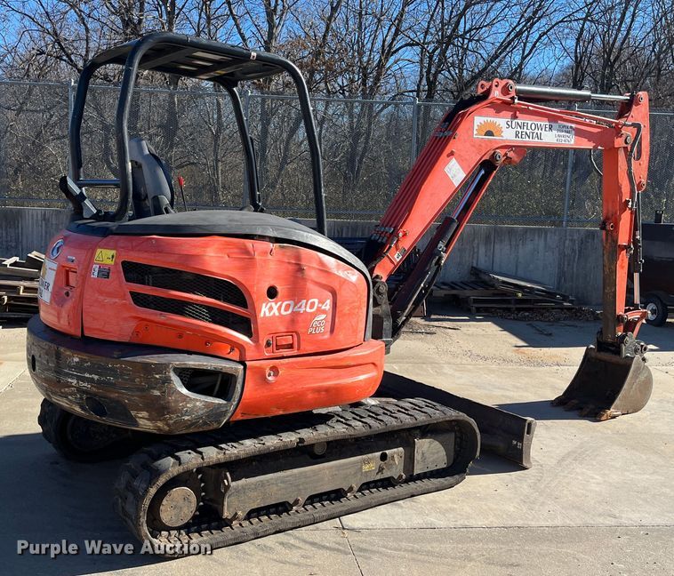 image for item DR7386 2013 Kubota KX040-4  mini excavator
