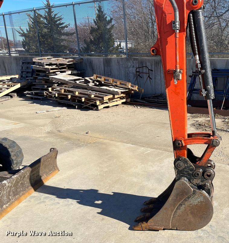 image for item DR7386 2013 Kubota KX040-4  mini excavator