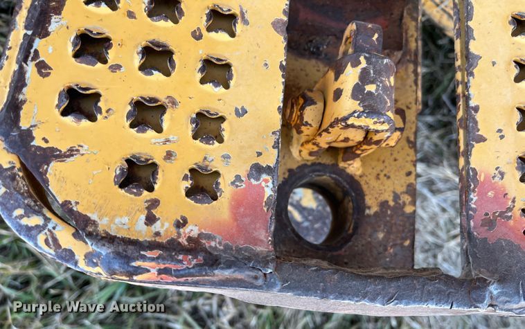 image for item DR7387 1997 Caterpillar D5M XL  dozer