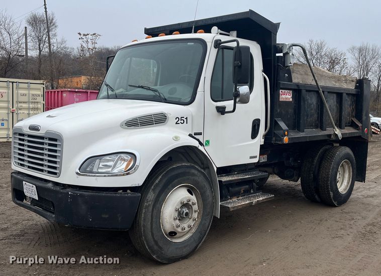 image for item DR7398 2007 Freightliner Businesss Class M2  dump truck