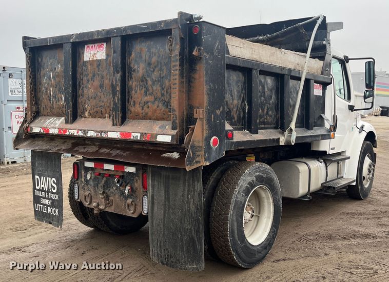 image for item DR7398 2007 Freightliner Businesss Class M2  dump truck