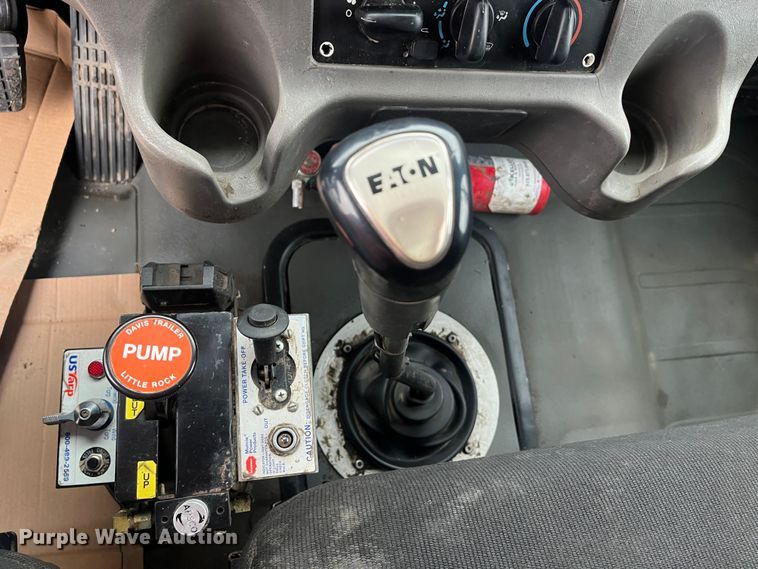 image for item DR7398 2007 Freightliner Businesss Class M2  dump truck