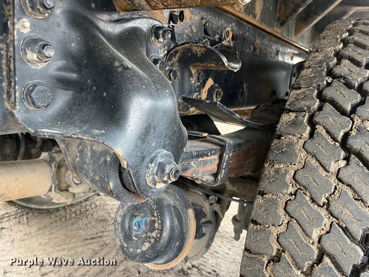 image for item DR7398 2007 Freightliner Businesss Class M2  dump truck