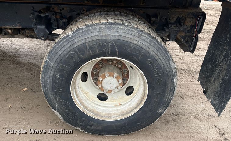 image for item DR7398 2007 Freightliner Businesss Class M2  dump truck