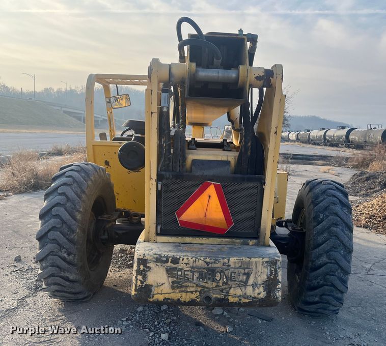 image for item DR7407 Pettibone 6044  telehandler