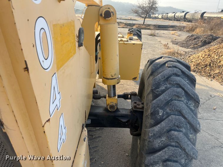 image for item DR7407 Pettibone 6044  telehandler