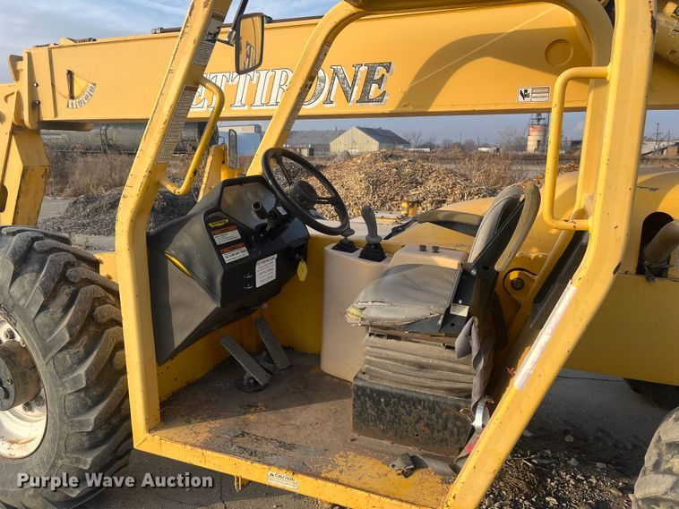 image for item DR7407 Pettibone 6044  telehandler