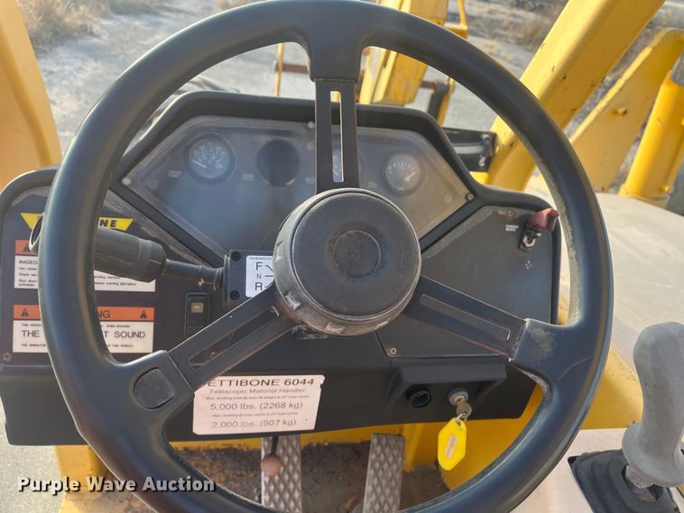 image for item DR7407 Pettibone 6044  telehandler