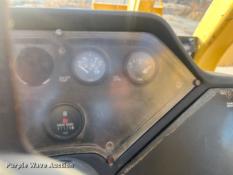 image for item DR7407 Pettibone 6044  telehandler