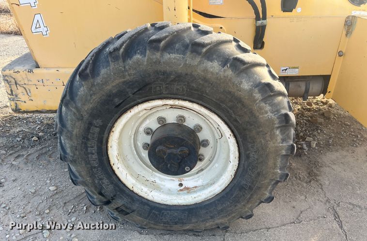 image for item DR7407 Pettibone 6044  telehandler